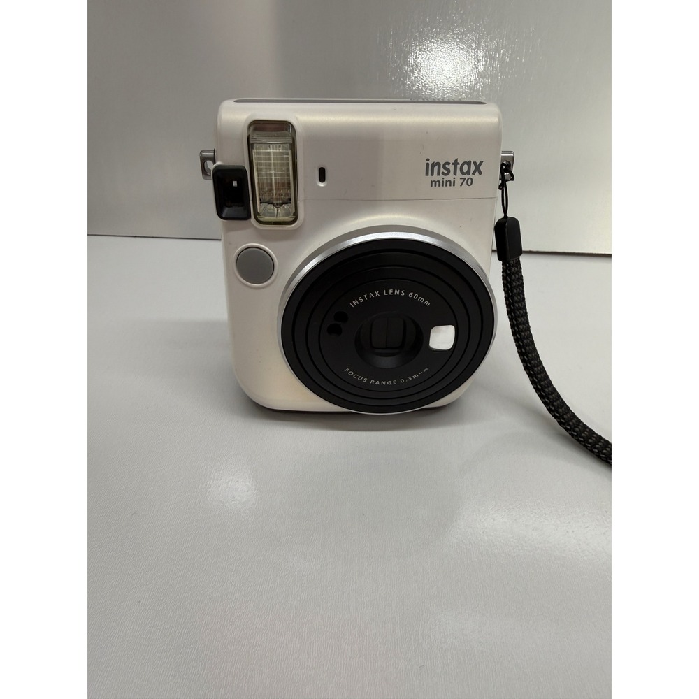 Fujifilm Instax Mini 70 Instant Film Camera White 60mm Lens Selfie Mirror